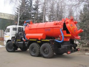 откачка септиков, откачка септика немчиново, канализация барвиха, откачка воды из подвалов и колодцев ассенизаторской машины, фото № 000369