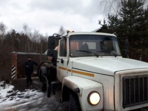 откачка септиков, откачать кабинку, откачать какашки, откачать септик, фото № 00073